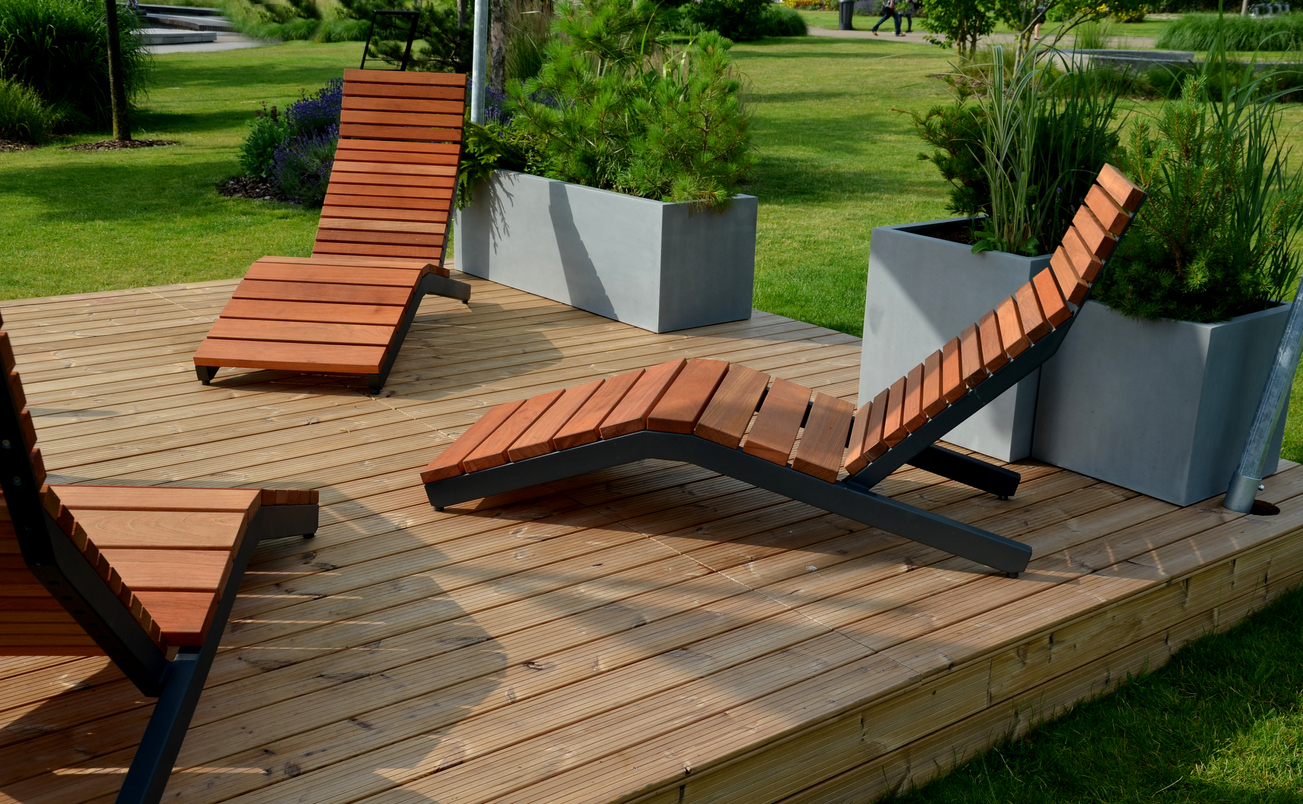 Maintaining the Beauty of Your Wood Deck: Comprehensive Care Tips